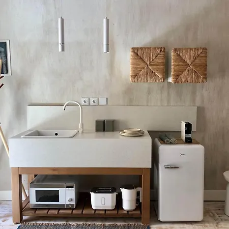 Synoikies By Oikieskiathos * 스키아토스 타운