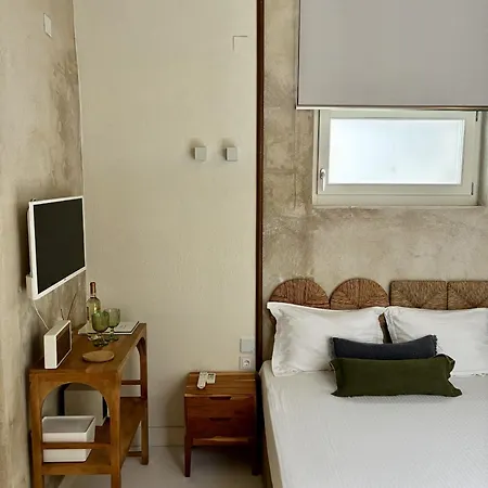 Synoikies By Oikieskiathos Casa vacanze *