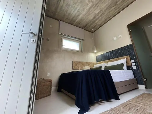 Holiday home Synoikies By Oikieskiathos Skiathos Town