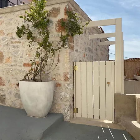 Synoikies By Oikieskiathos Casa de Férias Skiathos Town