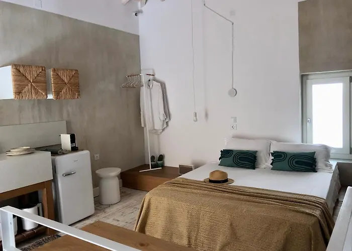 Synoikies By Oikieskiathos Skiathos