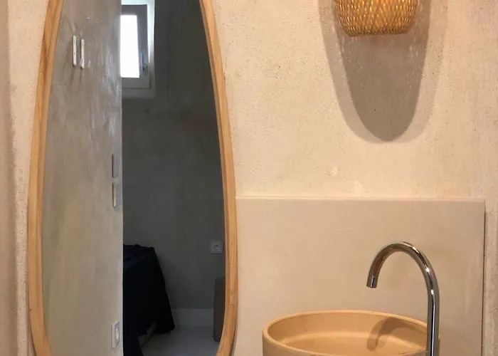 Synoikies By Oikieskiathos Сasa de vacaciones *